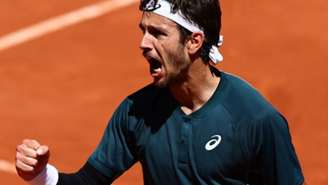 French Open: Musetti rides new-found grit into third round, Rune advances in five sets